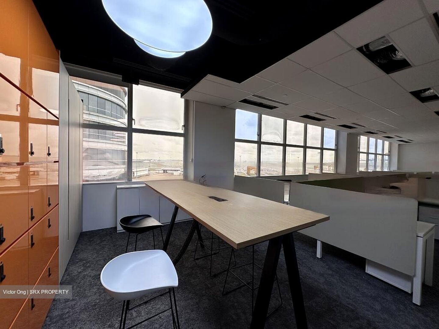 Abi Plaza (D2), Office #485709301